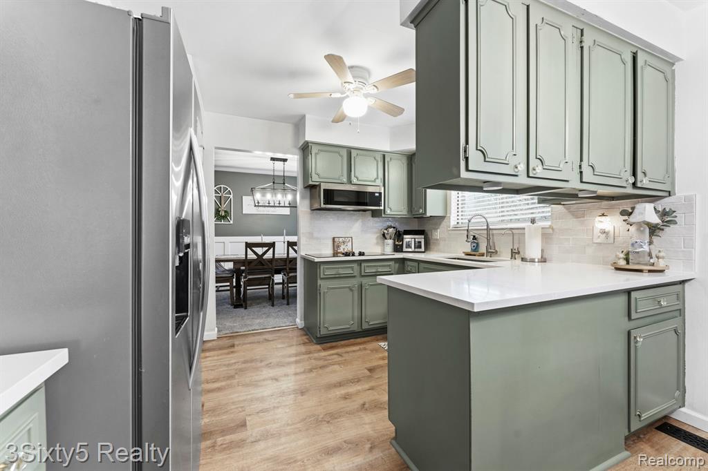 23577 W Newell Circle, Farmington, MI 48336 — Photo 11