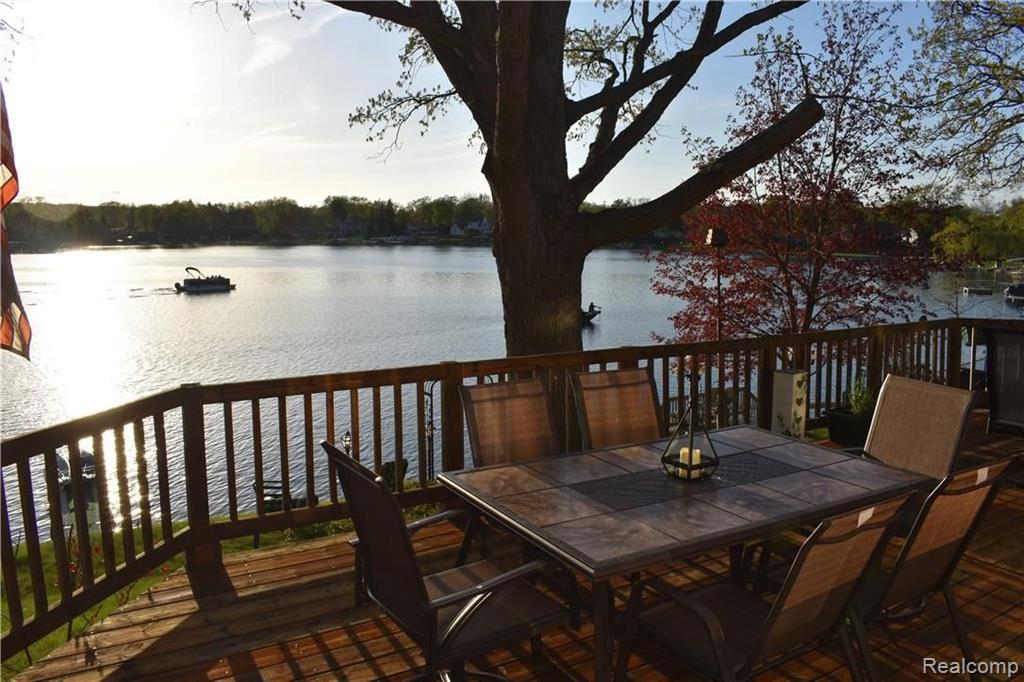 2913 LANSDOWNE Road, Waterford, MI — Photo 24