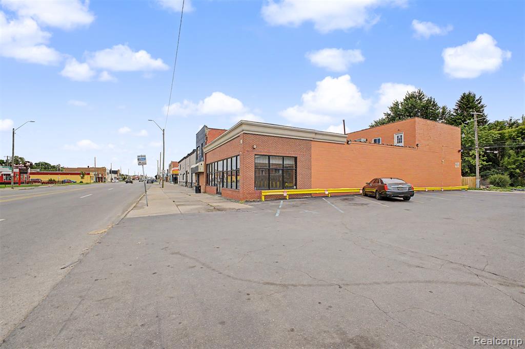 19323 W Warren Avenue, Detroit, MI 48228 — Photo 36