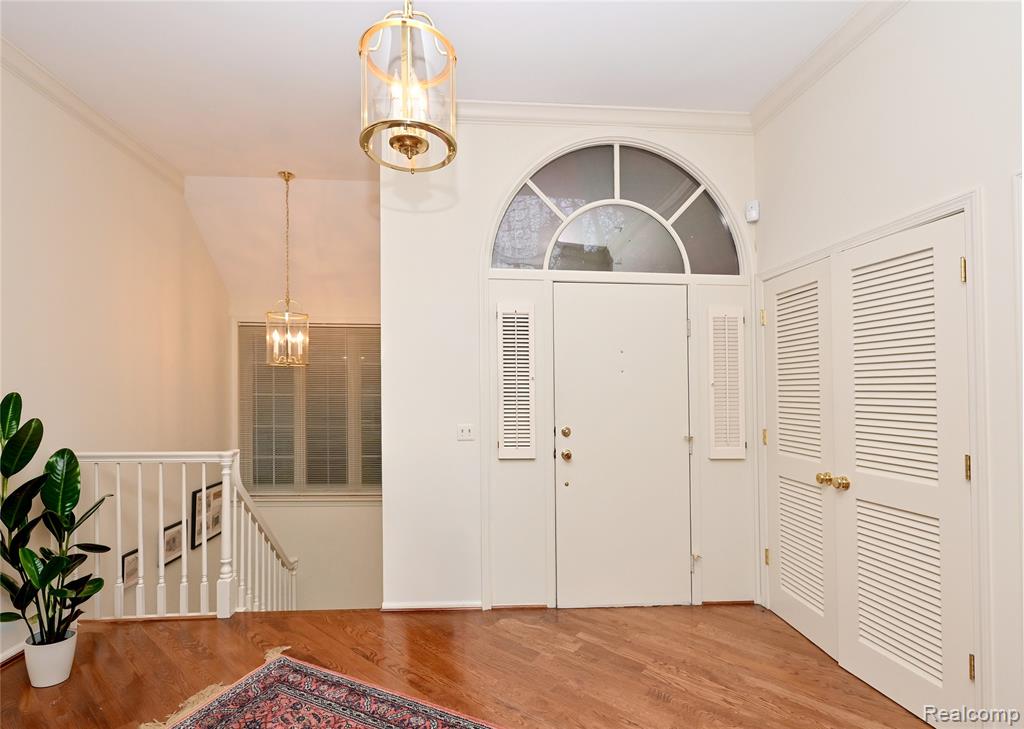 618 Deauville Lane, Bloomfield Hills, MI 48304 — Photo 2