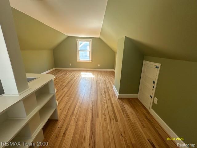 579 E Baker Avenue, Clawson, MI — Photo 16