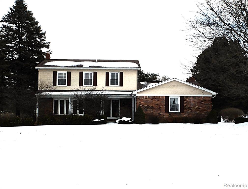 8180 SLEEPY TIME Court, Clarkston, MI 48348 — front exterior