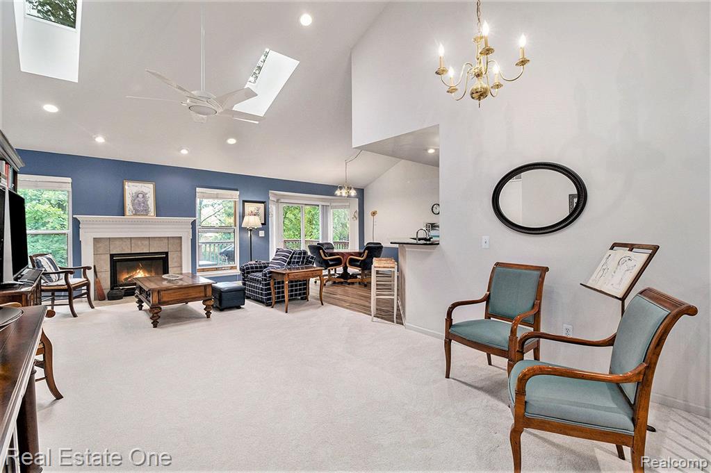 40832 LENOX PARK Drive, Novi, MI 48377 — Photo 5