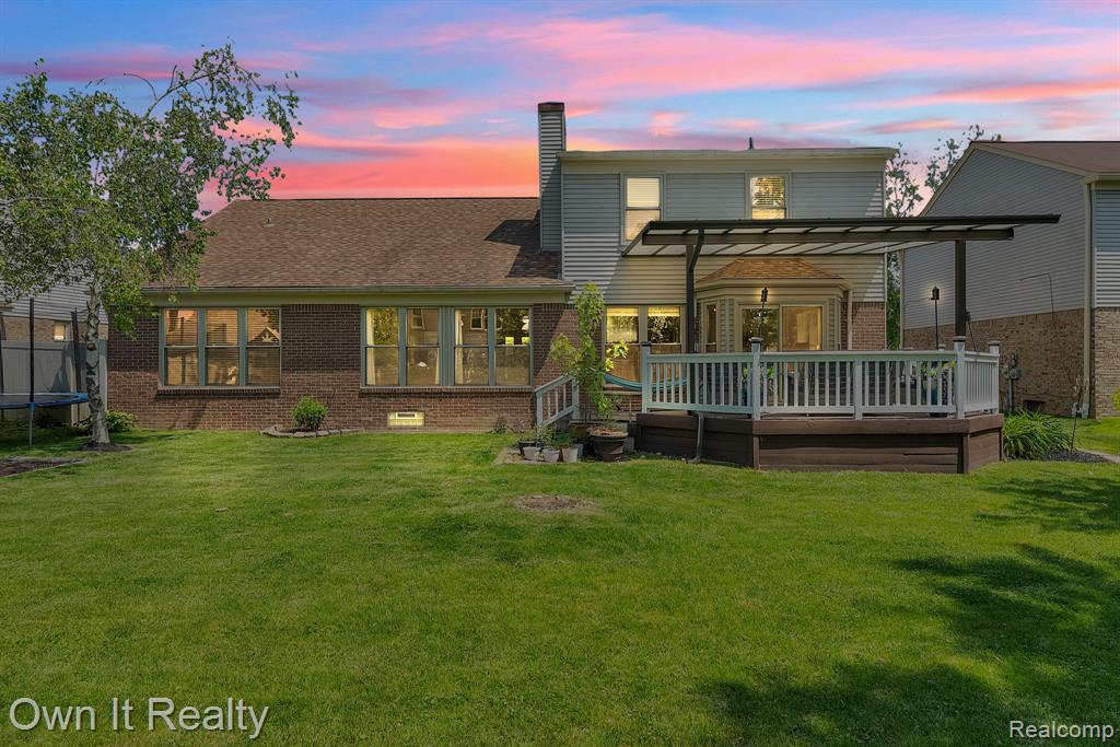 45693 Radnor Road, Canton, MI 48187 — Photo 3