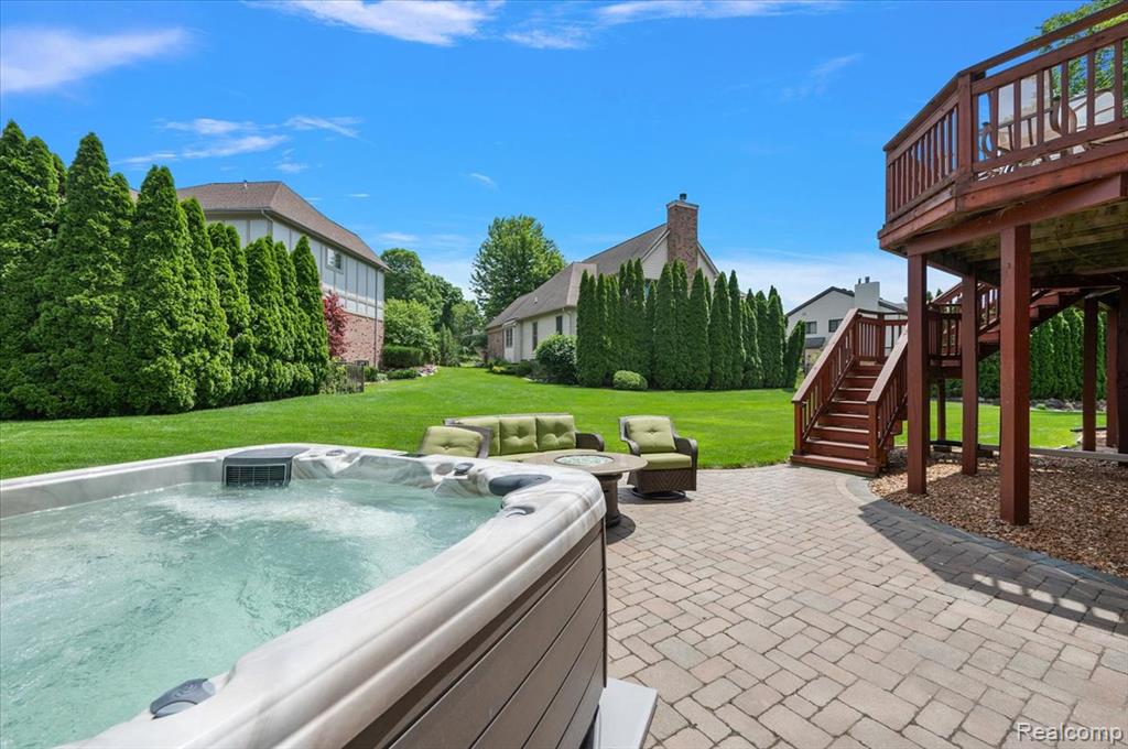 4417 Island View Drive, Waterford, MI 48328 — Photo 4