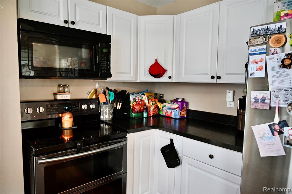 958 Ford Boulevard, Lincoln Park, MI 48146 — Photo 2