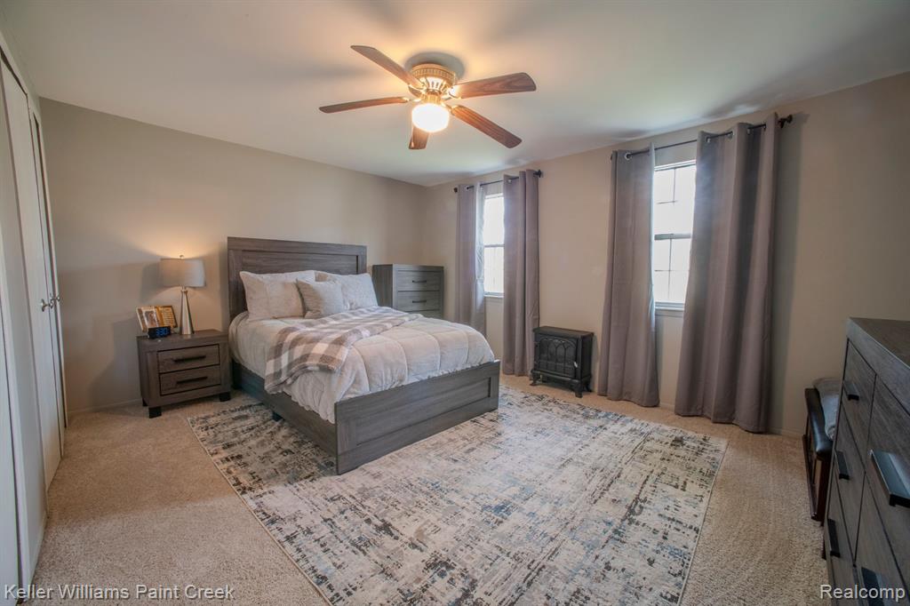 401 PINEHURST Drive, Rochester Hills, MI 48309 — Photo 24