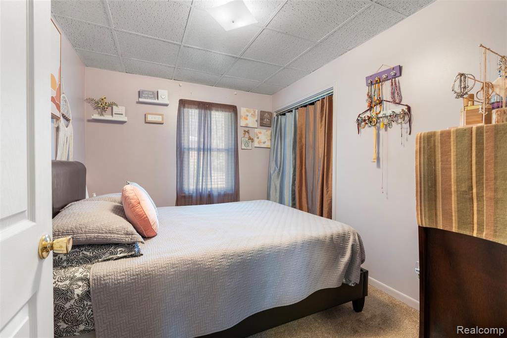 8431 Roseland Court, Oak Park, MI 48237 — Photo 16