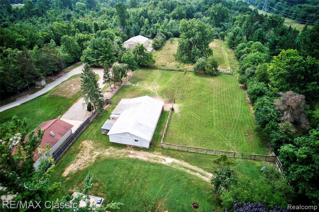 10268 7 Mile Road, Northville, MI 48167 — Photo 34