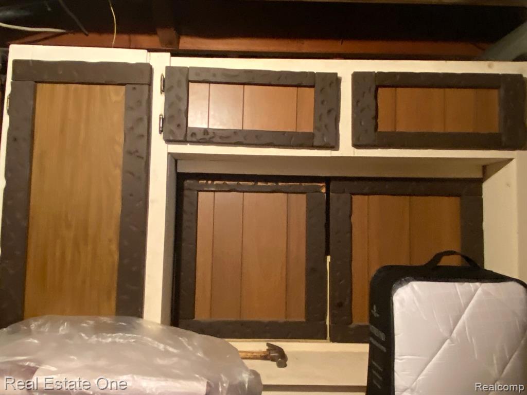 8647 DONNA Street, Westland, MI — Photo 24