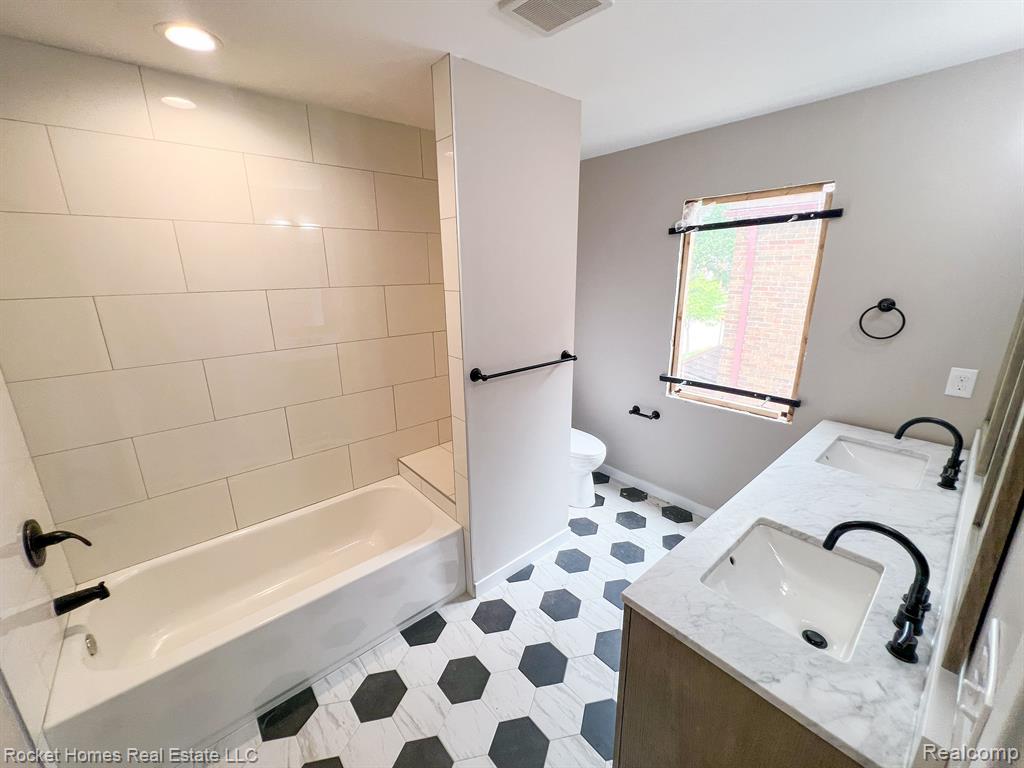 4021 CORTLAND Street, Detroit, MI 48204 — Photo 14
