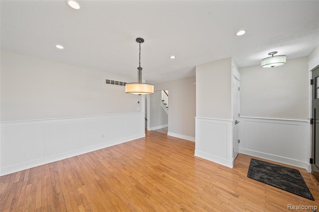 43685 Yorktown Street, Canton, MI 48188 — Photo 7