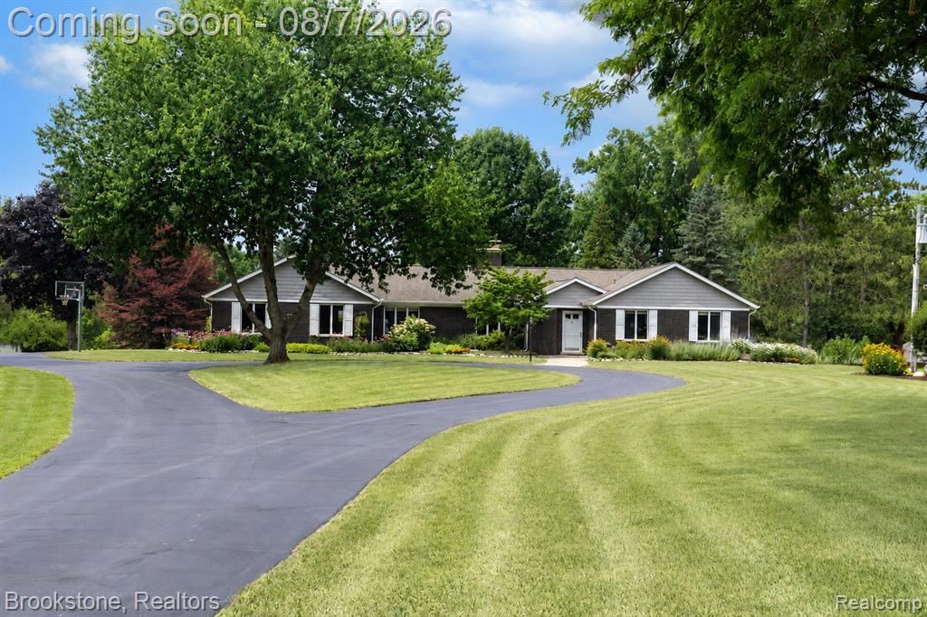 61195 MOUNT VERNON Road, Washington, MI
