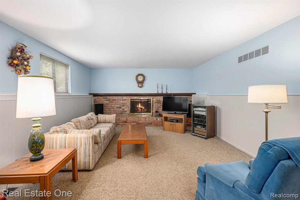 5982 Slate Drive, Troy, MI 48085 — Photo 16