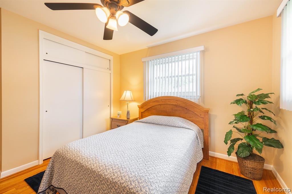 7912 COVENTRY Avenue, Grosse Ile, MI 48138 — Photo 19