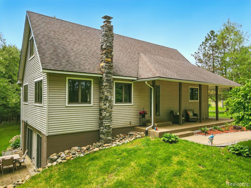 5960 Kidder Road, Almont, MI 48003 — Photo 3