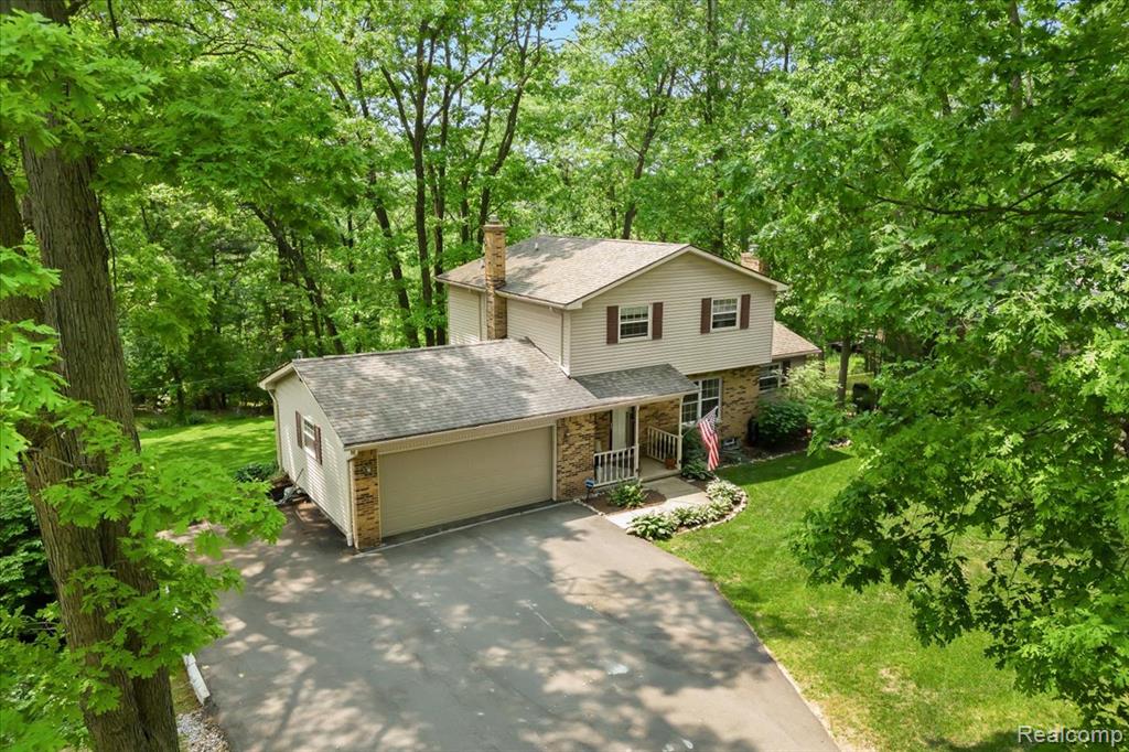 3783 Glen Hills Drive, Hartland, MI 48353 — Photo 29