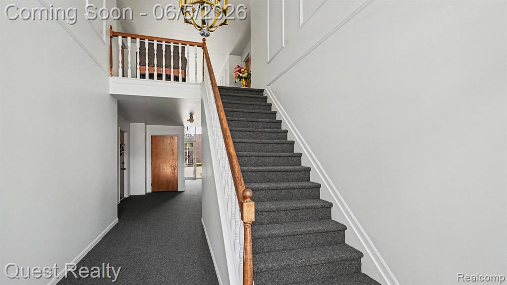42744 Sheldon Place, 151, Clinton Twp, MI 48038 — Photo 2