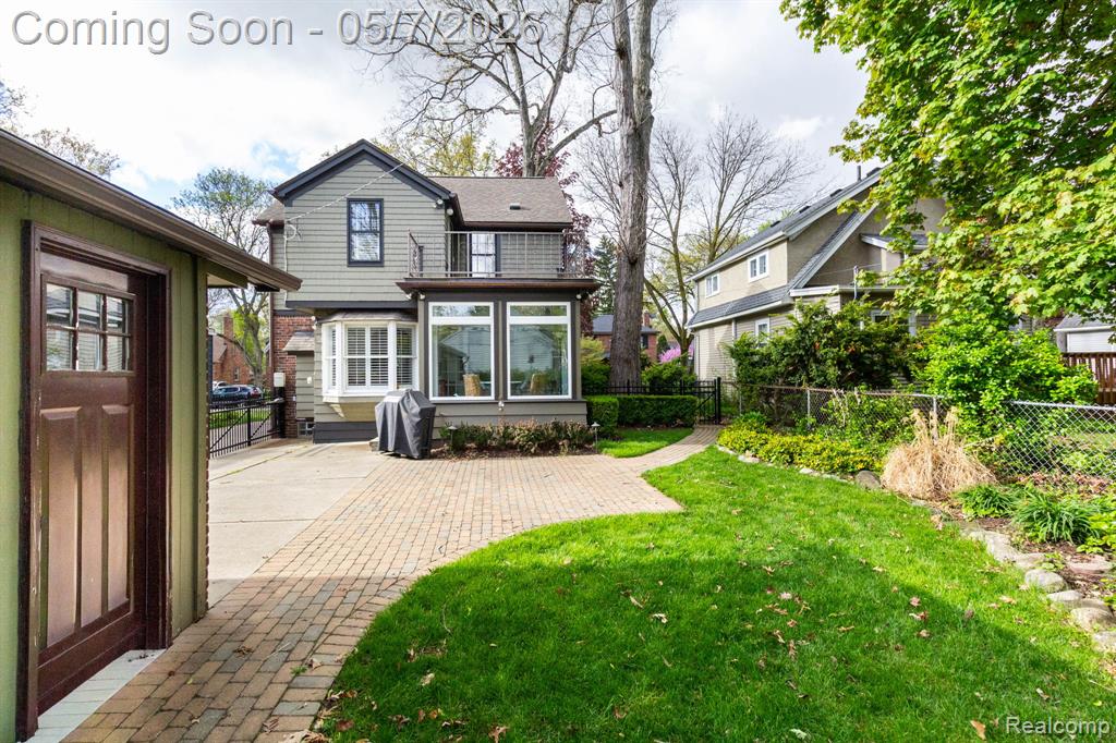 21 Fairwood Boulevard, Pleasant Ridge, MI — Photo 43