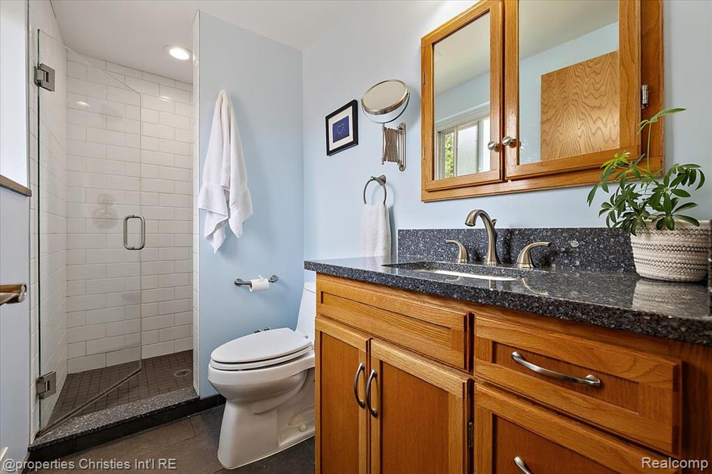 5970 Slate Drive, Troy, MI 48085 — Photo 19