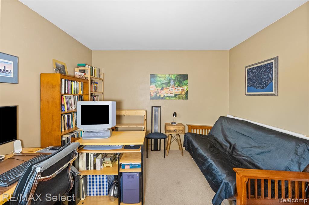 250 Briarcrest Drive, 130, Ann Arbor, MI 48104 — Photo 19