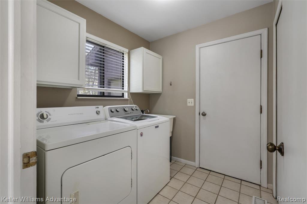 5480 Lyngre Drive, Howell, MI 48843 — Photo 20