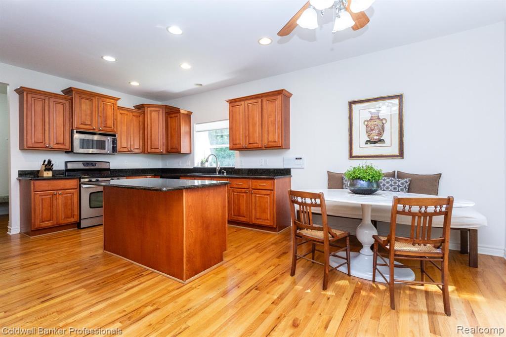 15317 Oak Hollow Drive, Holly, MI 48442 — Photo 19