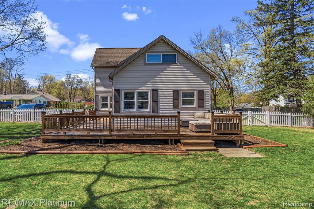 315 S West Street, Fenton, MI 48430 — Photo 42