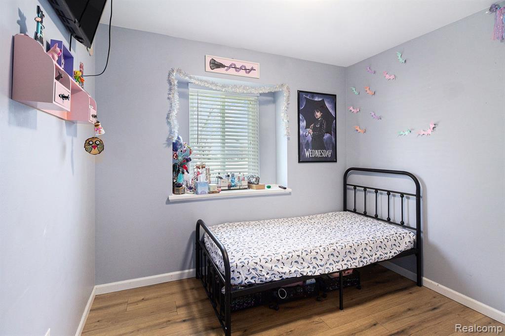 6160 KING ARTHUR Drive, Swartz Creek, MI 48473 — Photo 12