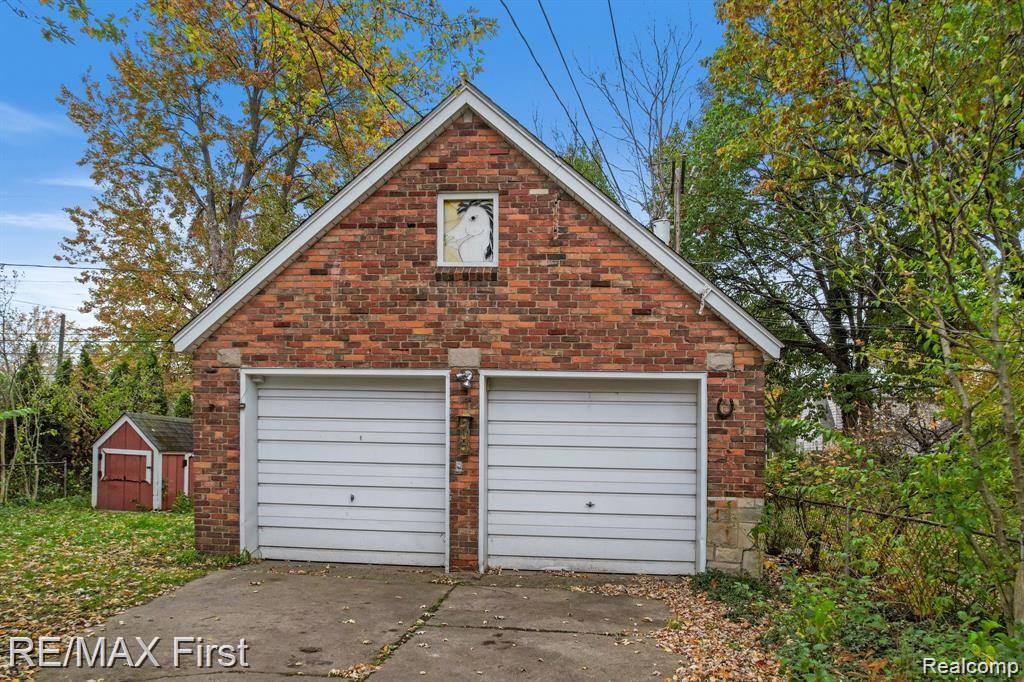 607 E 6TH Street, Royal Oak, MI 48067 — Photo 5