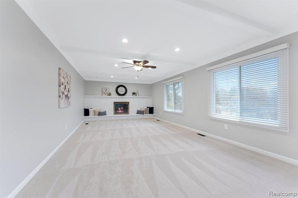 42275 CHATTERTON Court, Northville, MI 48168 — Photo 11