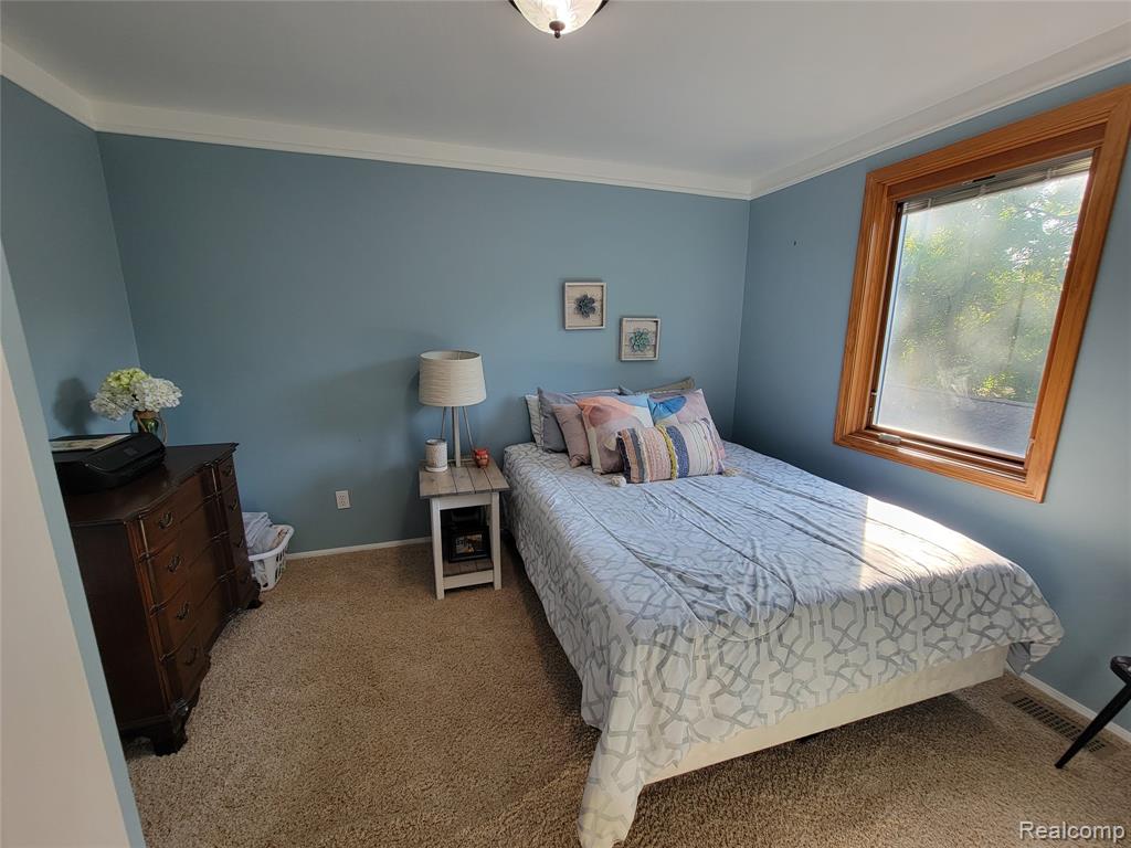 9658 Blauvelt Drive, Grosse Ile, MI 48138 — Photo 18