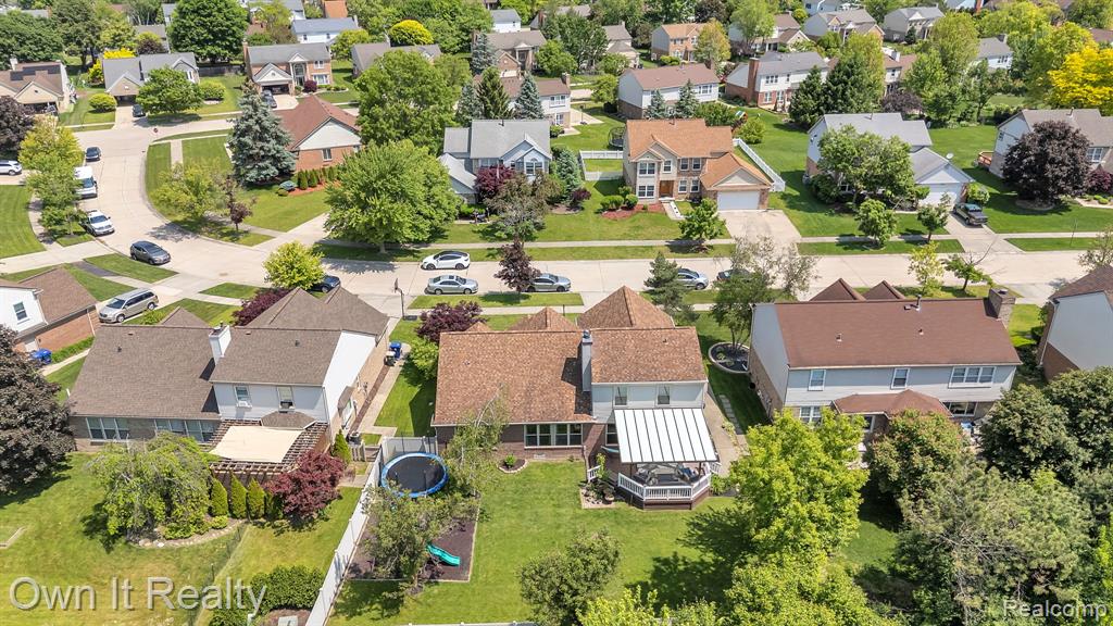 45693 Radnor Road, Canton, MI 48187 — Photo 54