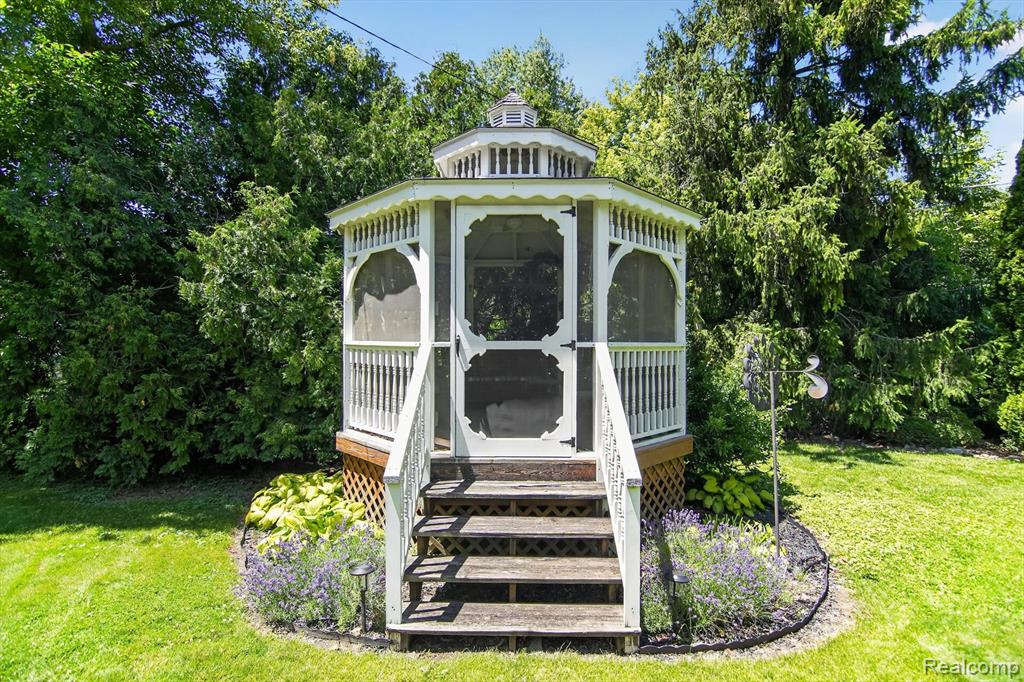 315 E Michigan Avenue, Saline, MI 48176 — Photo 54