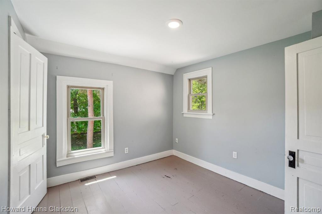 505 N Adelaide Street, Fenton, MI 48430 — Photo 21