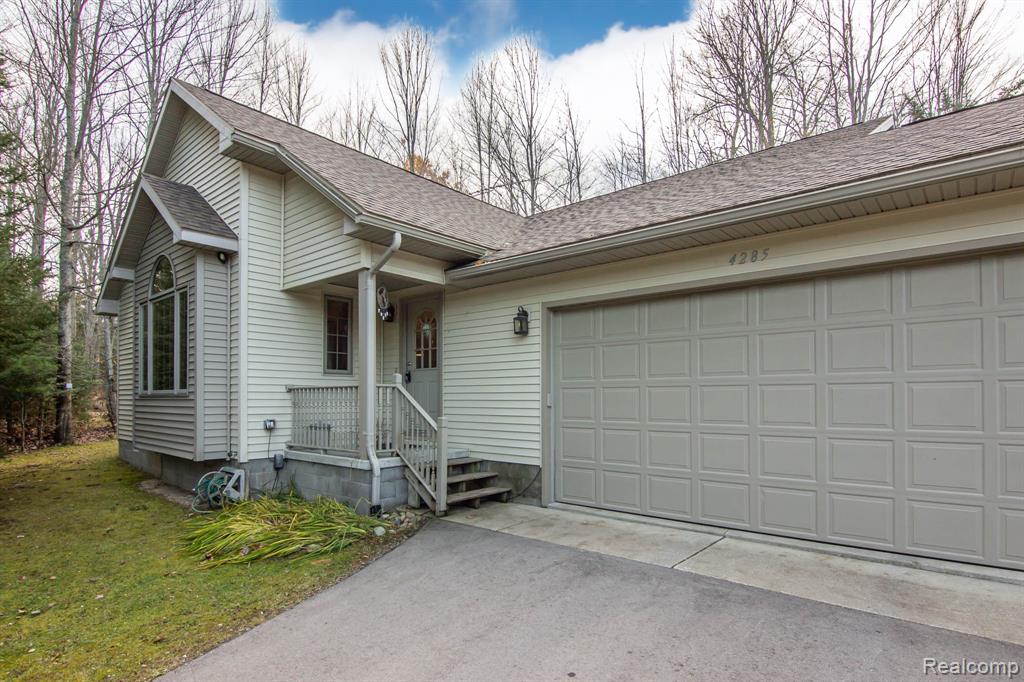 4285 N Poplar Road, Lincoln, MI 48742 — Photo 2