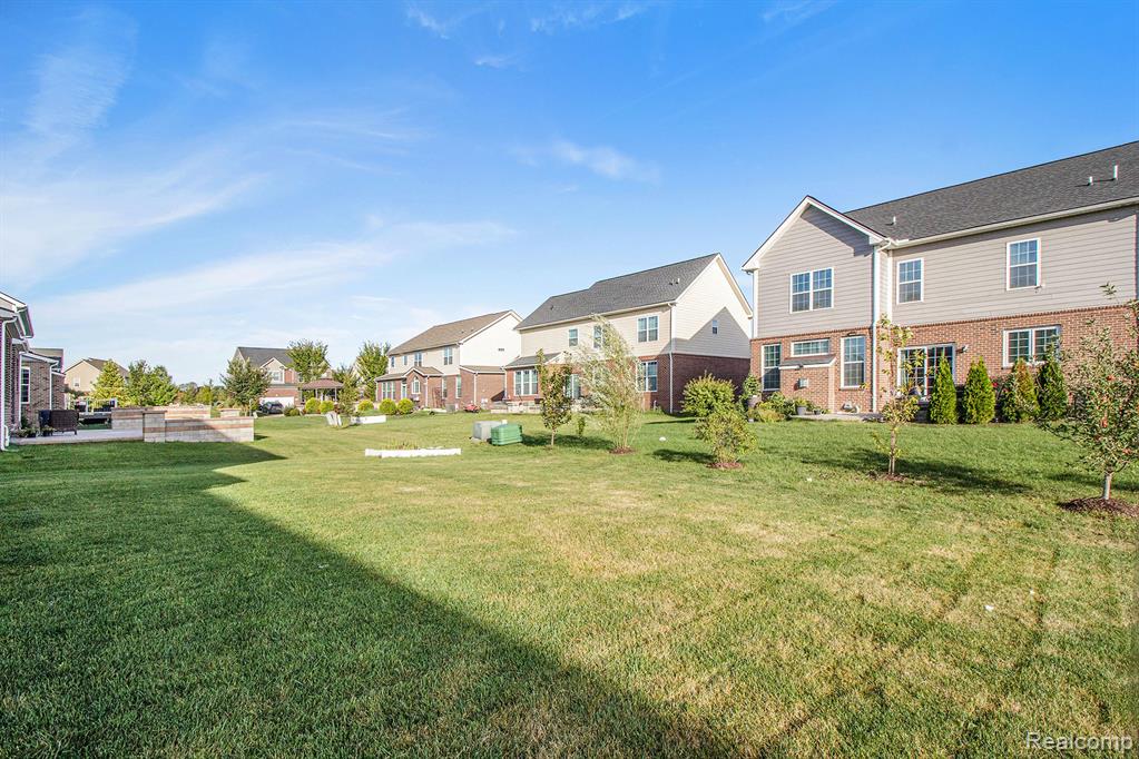 51008 Woodford Drive, Canton, MI 48188 — Photo 36
