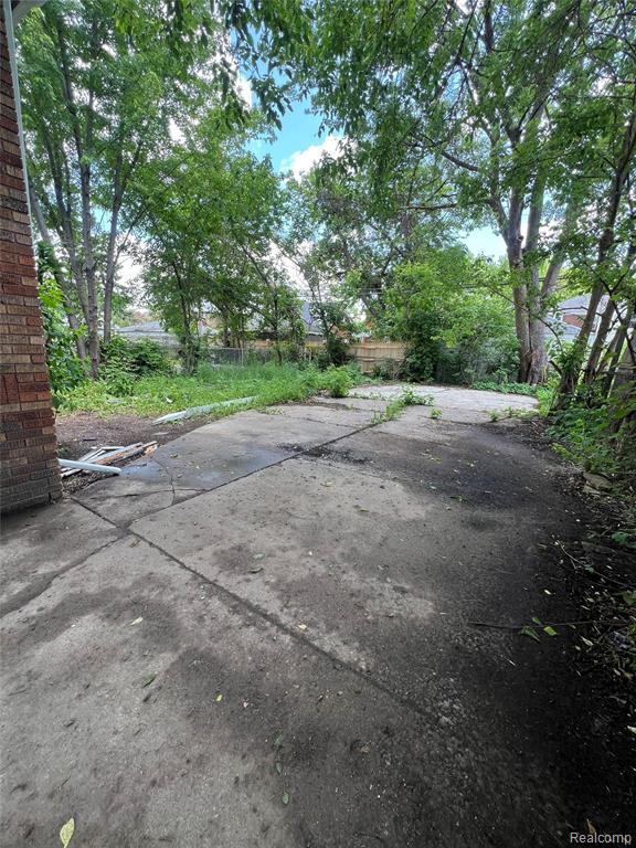 3660 Somerset Avenue, Detroit, MI 48224 — Photo 25