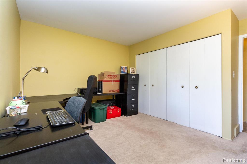 8095 Colony Drive, 23, Grosse Ile, MI 48138 — Photo 33