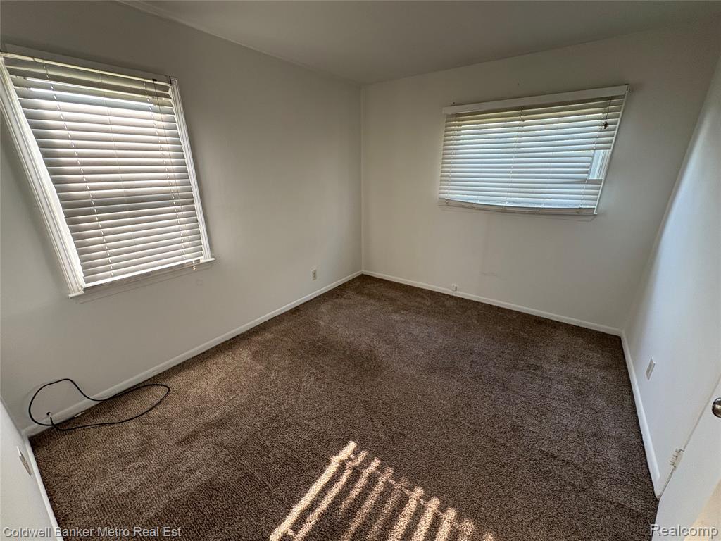 605 NEBRASKA Avenue, Pontiac, MI 48341 — Photo 5