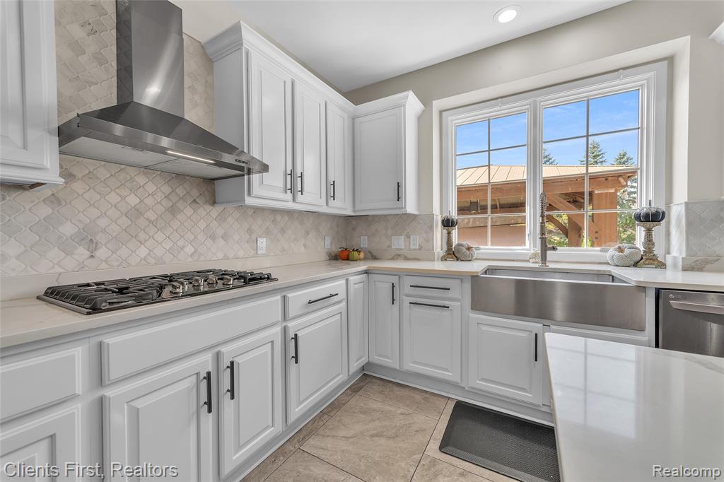 44497 White Pine Circle W, Northville, MI 48168 — Photo 19