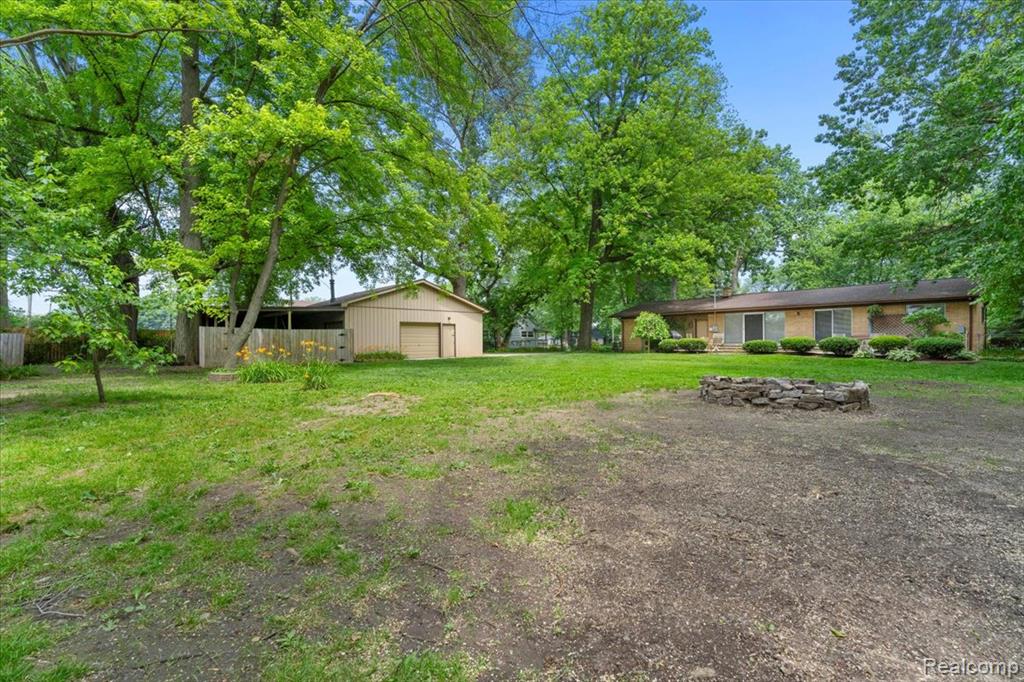8848 Caroline Street, Taylor, MI 48180 — Photo 45