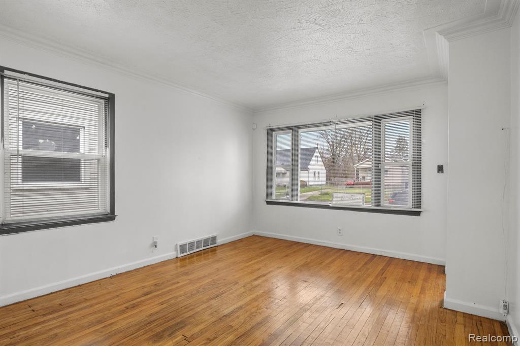 6223 FAUST Avenue, Detroit, MI 48228 — Photo 4