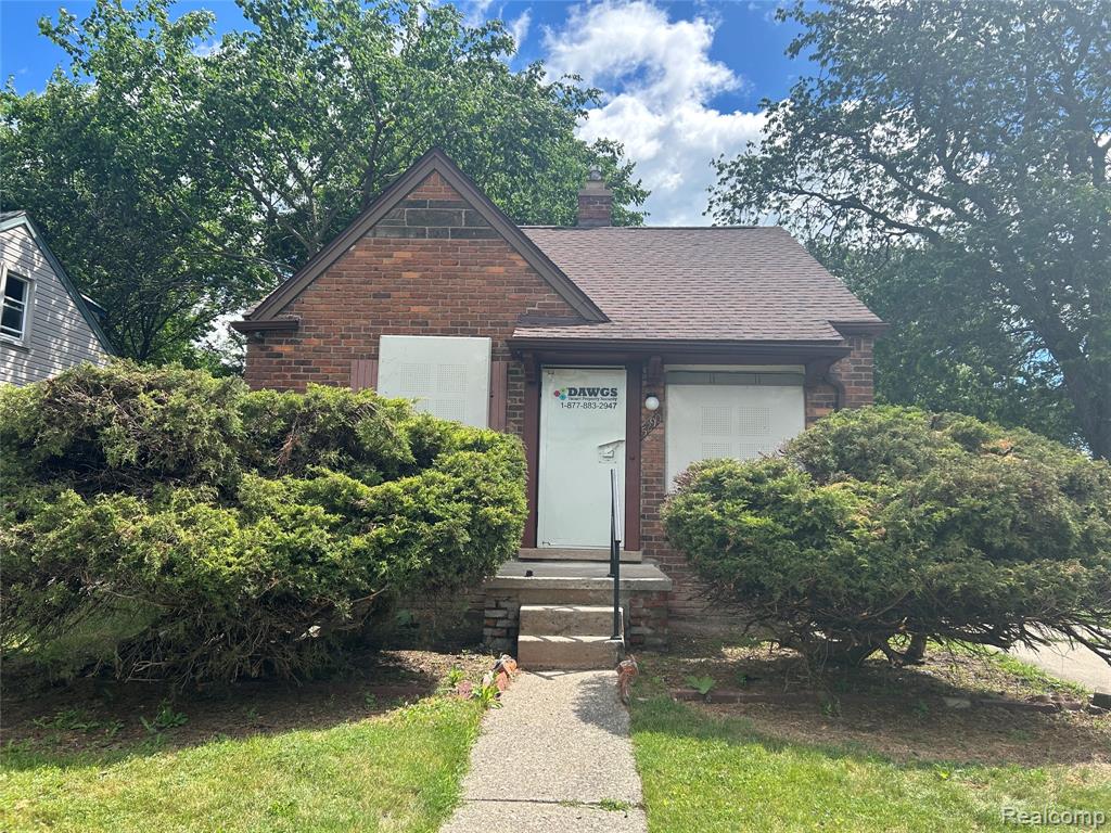 5290 University Place, Detroit, MI 48224