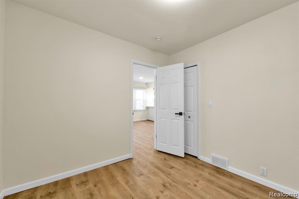 540 CAMDEN Street, Ferndale, MI 48220 — Photo 10