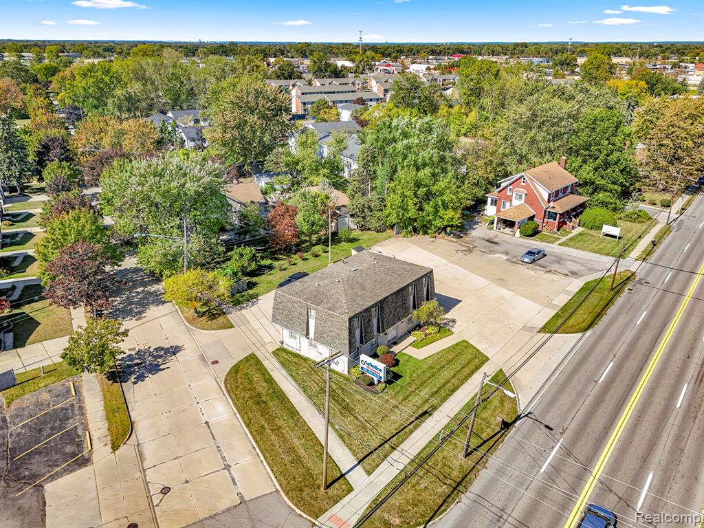 30401 Utica Road, Roseville, MI 48066 — Photo 46