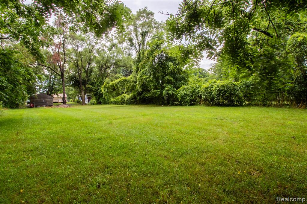 68 N Astor Street, Pontiac, MI 48342 — Photo 4