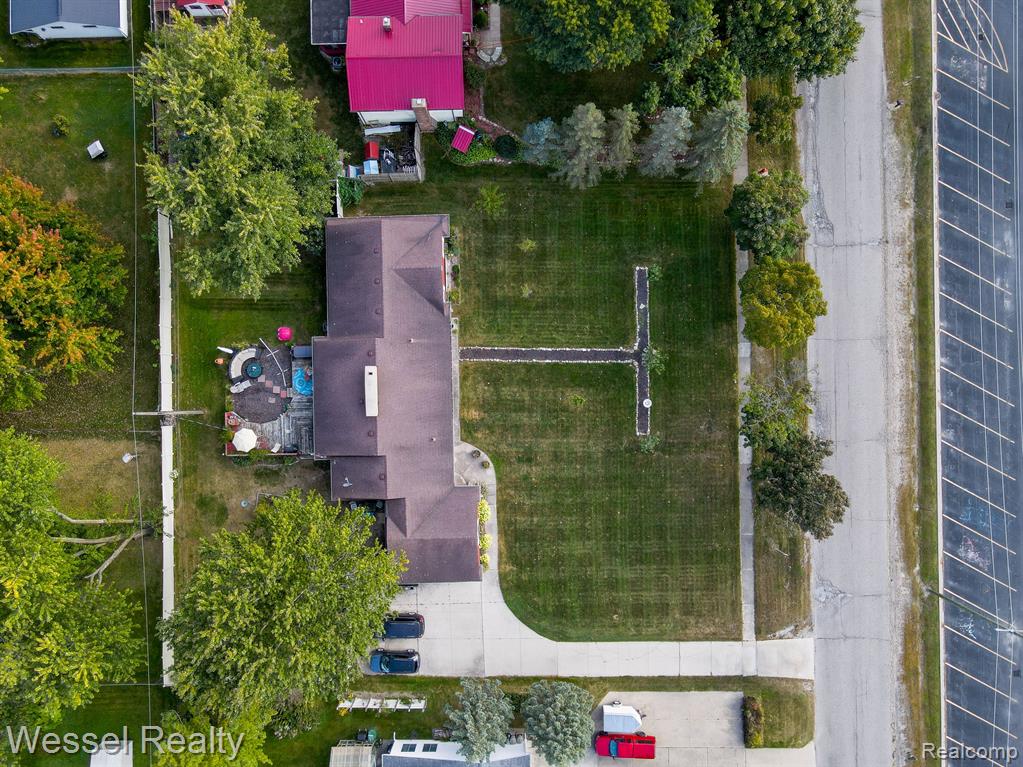 530 N GLASSFORD Street, Capac, MI 48014 — Photo 33