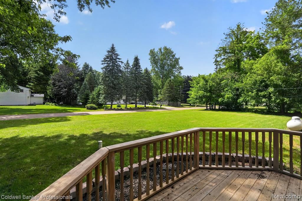 3024 Harold Drive, Columbiaville, MI 48421 — Photo 6