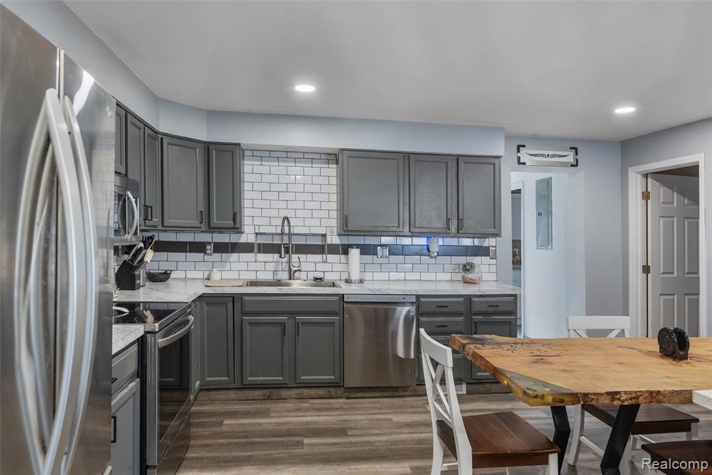 8150 Davison Road, Davison, MI 48423 — Photo 5